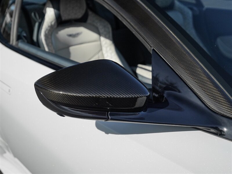 2019 Aston Martin DBS Superleggera - Photo 74 - Bonita Springs, FL 34134