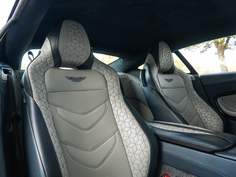 2019 Aston Martin DBS Superleggera - Photo 36 - Bonita Springs, FL 34134