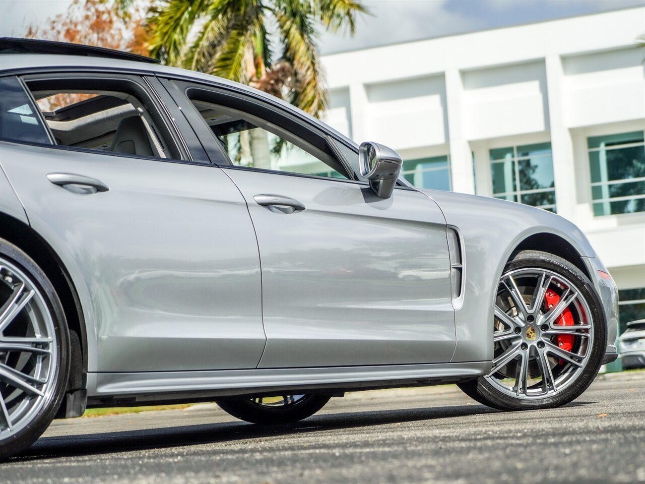 2018 Porsche Panamera Turbo   - Photo 39 - Bonita Springs, FL 34134