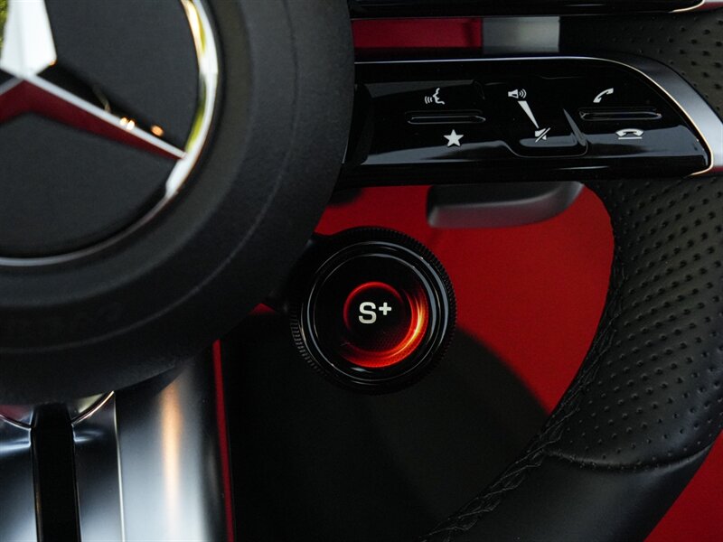 2022 Mercedes-Benz AMG SL 63 - Photo 33 - Bonita Springs, FL 34134