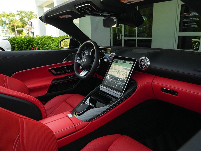 2022 Mercedes-Benz AMG SL 63 - Photo 30 - Bonita Springs, FL 34134