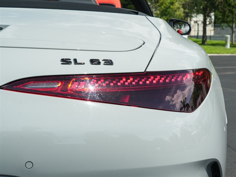 2022 Mercedes-Benz AMG SL 63 - Photo 64 - Bonita Springs, FL 34134
