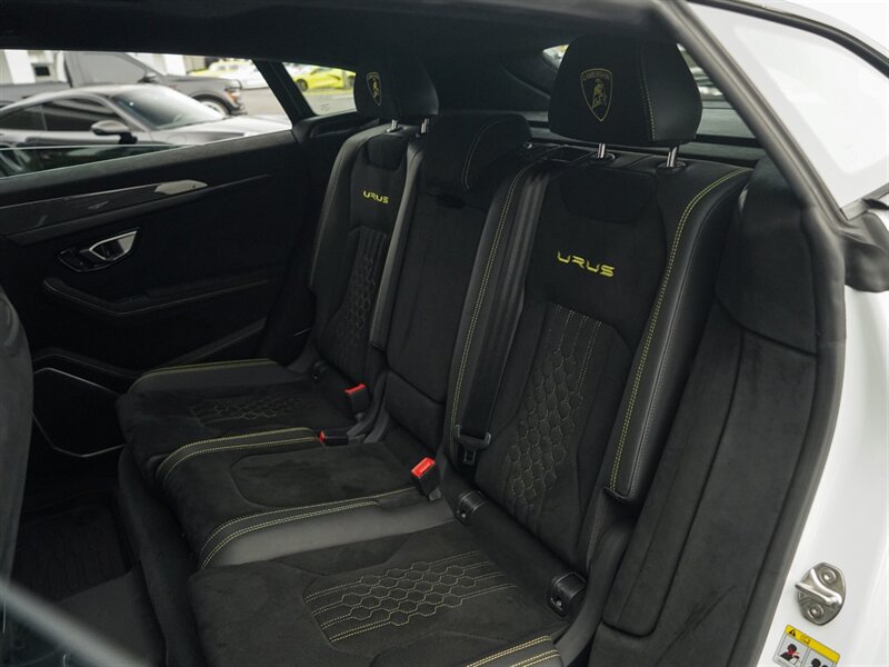 2024 Lamborghini Urus Performante - Photo 31 - Bonita Springs, FL 34134