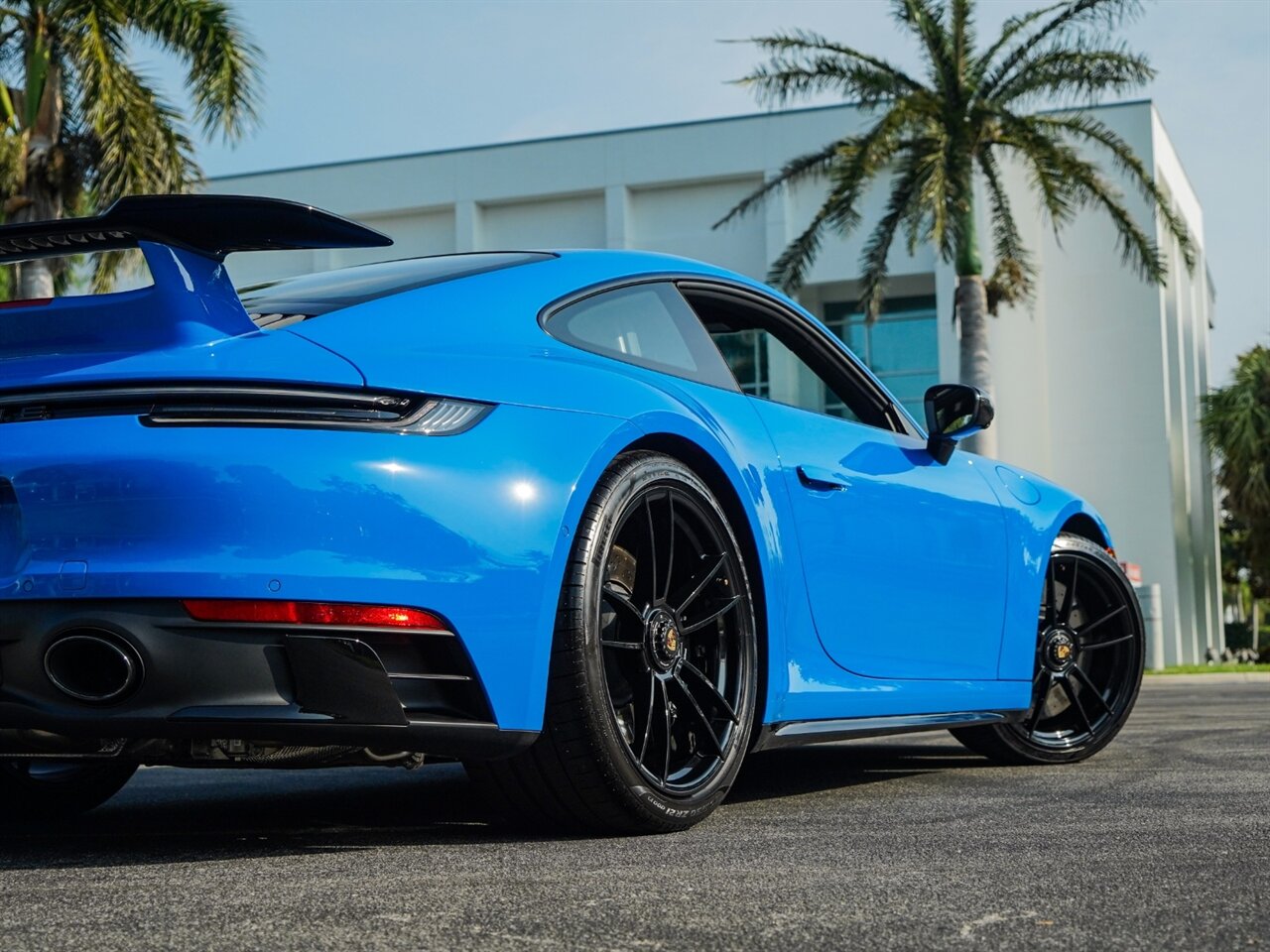 2022 Porsche 911 Carrera 4 GTS   - Photo 68 - Bonita Springs, FL 34134