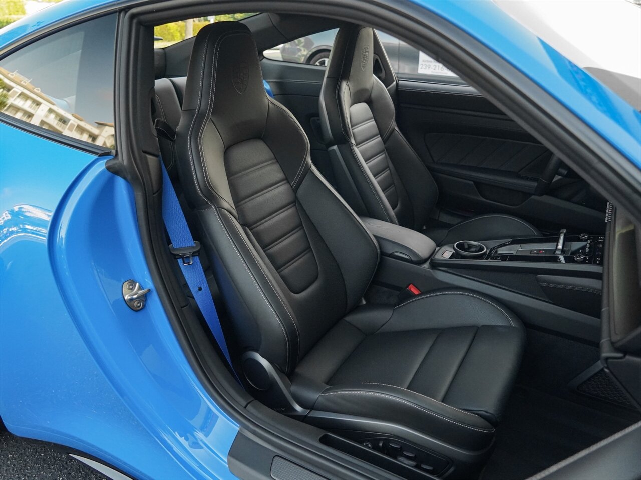 2022 Porsche 911 Carrera 4 GTS   - Photo 37 - Bonita Springs, FL 34134