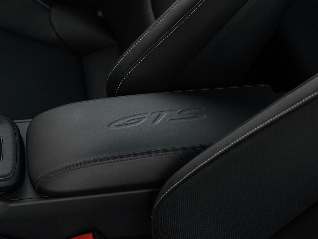 2022 Porsche 911 Carrera 4 GTS   - Photo 28 - Bonita Springs, FL 34134