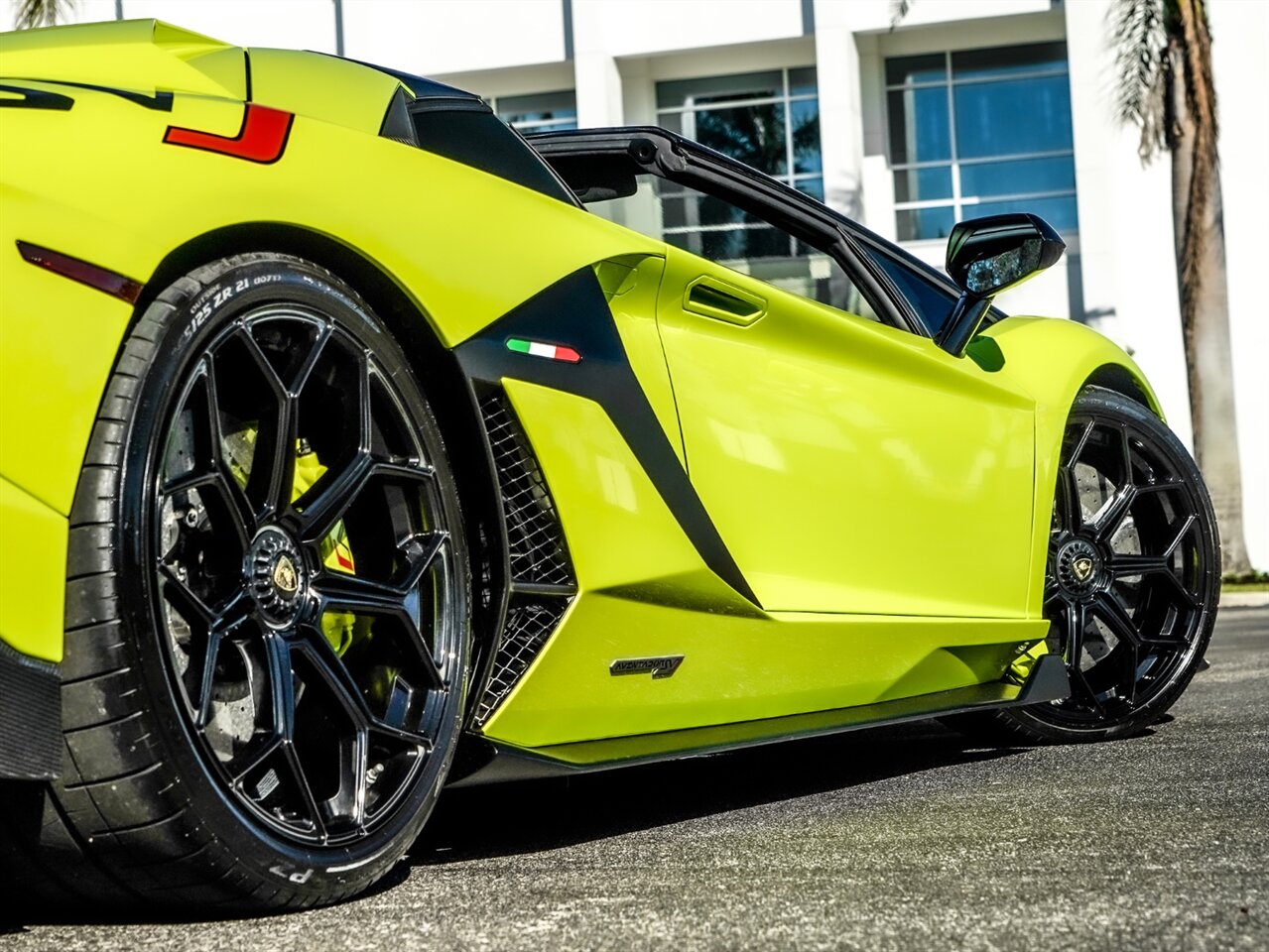 2020 Lamborghini Aventador LP 770-4 SVJ   - Photo 48 - Bonita Springs, FL 34134