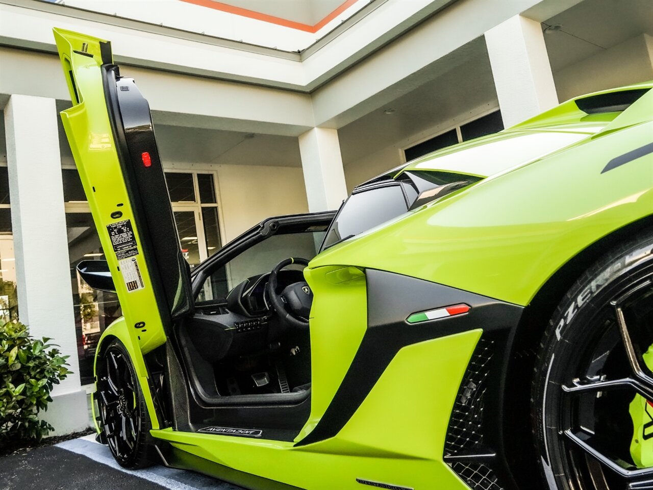 2020 Lamborghini Aventador LP 770-4 SVJ   - Photo 23 - Bonita Springs, FL 34134