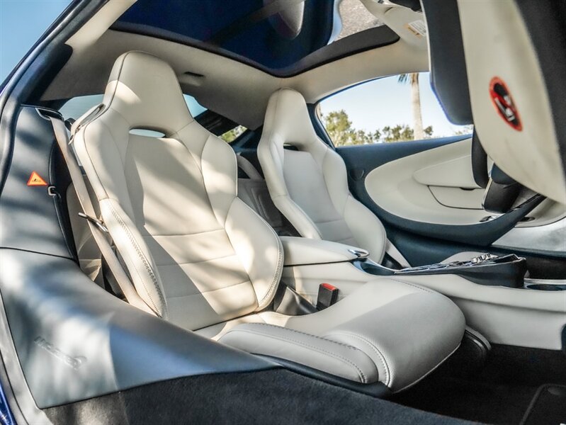 2020 McLaren GT - Photo 30 - Bonita Springs, FL 34134