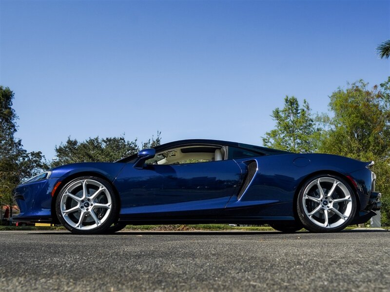 2020 McLaren GT - Photo 33 - Bonita Springs, FL 34134