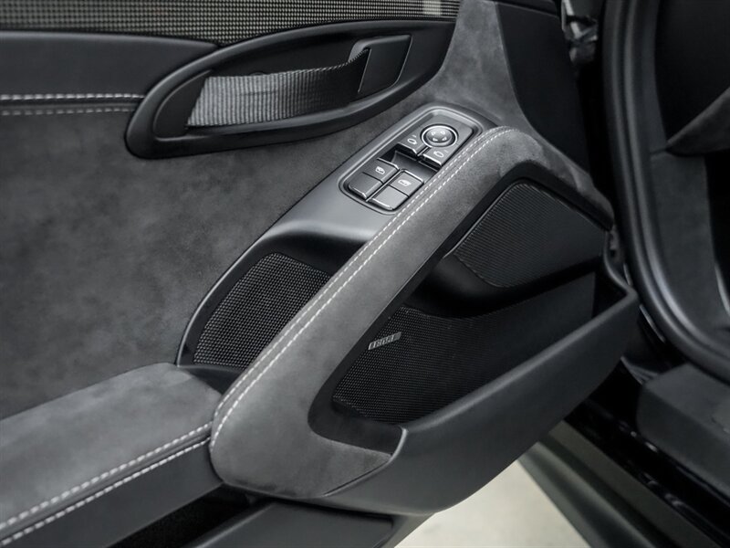 2018 Porsche 911 GT2 RS Weissach - Photo 23 - Bonita Springs, FL 34134