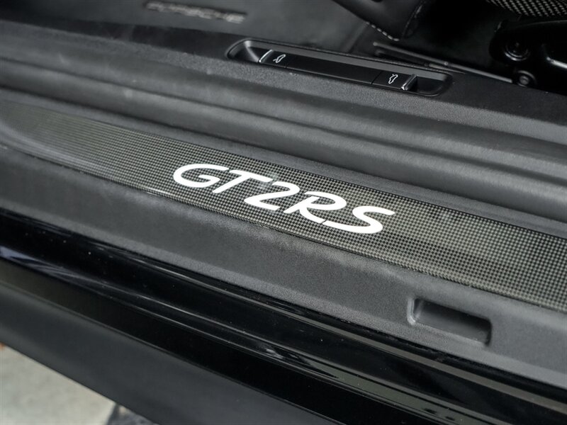 2018 Porsche 911 GT2 RS Weissach - Photo 25 - Bonita Springs, FL 34134