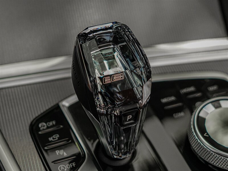 2019 BMW 8 Series M850i xDrive - Photo 20 - Bonita Springs, FL 34134