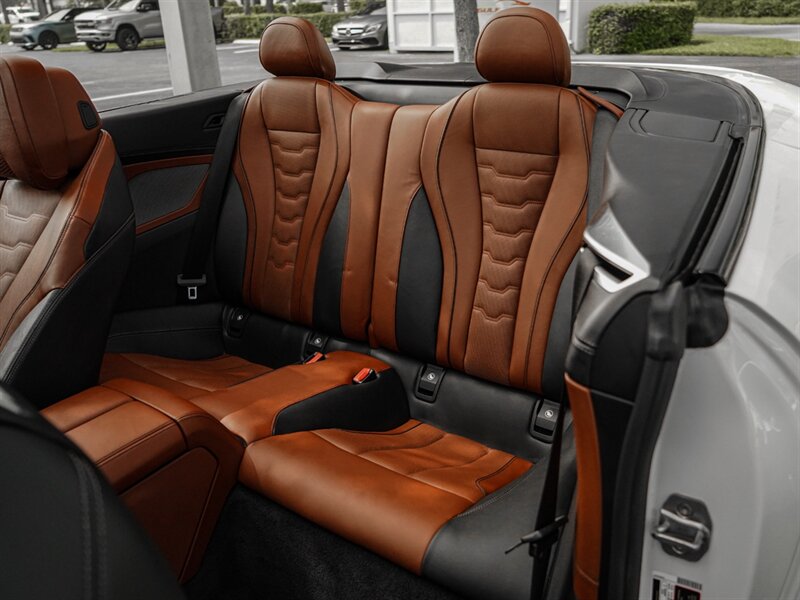 2019 BMW 8 Series M850i xDrive - Photo 24 - Bonita Springs, FL 34134