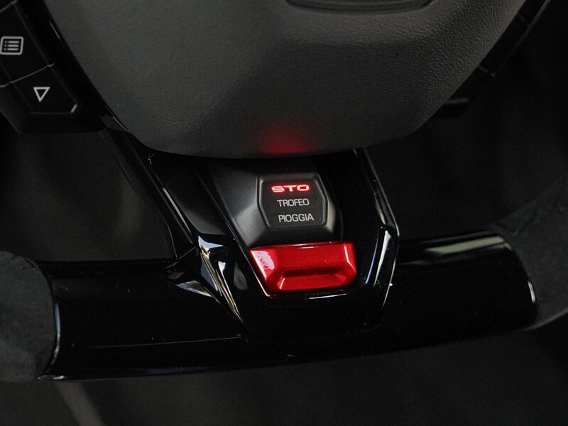 2022 Lamborghini Huracan STO - Photo 29 - Bonita Springs, FL 34134