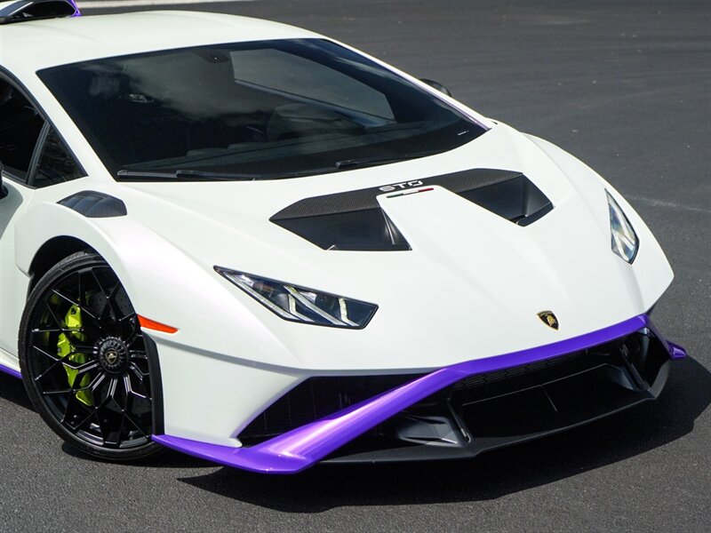 2022 Lamborghini Huracan STO - Photo 69 - Bonita Springs, FL 34134