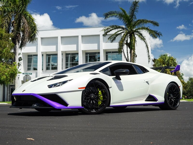 2022 Lamborghini Huracan STO - Photo 13 - Bonita Springs, FL 34134
