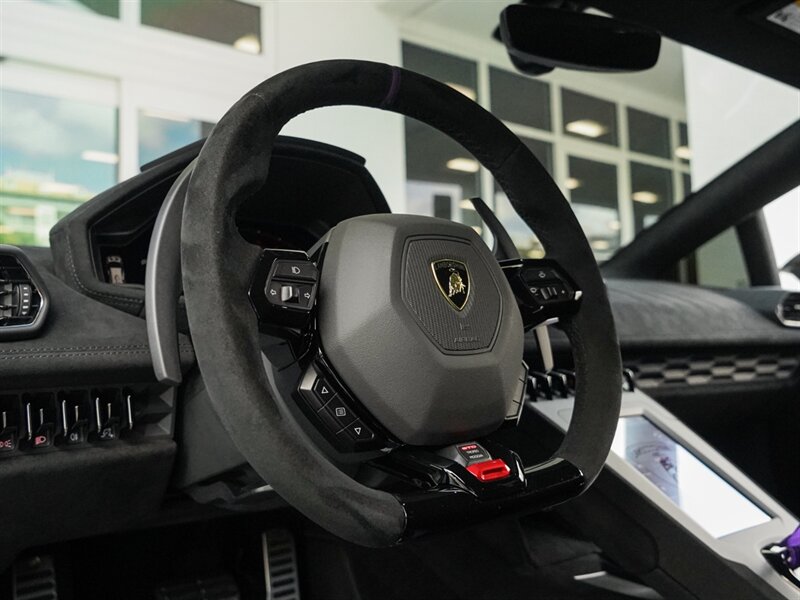 2022 Lamborghini Huracan STO - Photo 15 - Bonita Springs, FL 34134