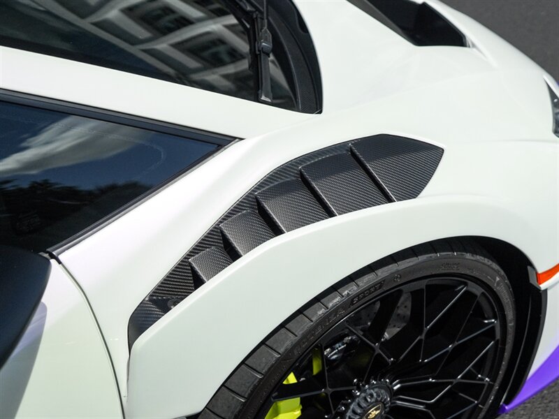 2022 Lamborghini Huracan STO - Photo 70 - Bonita Springs, FL 34134