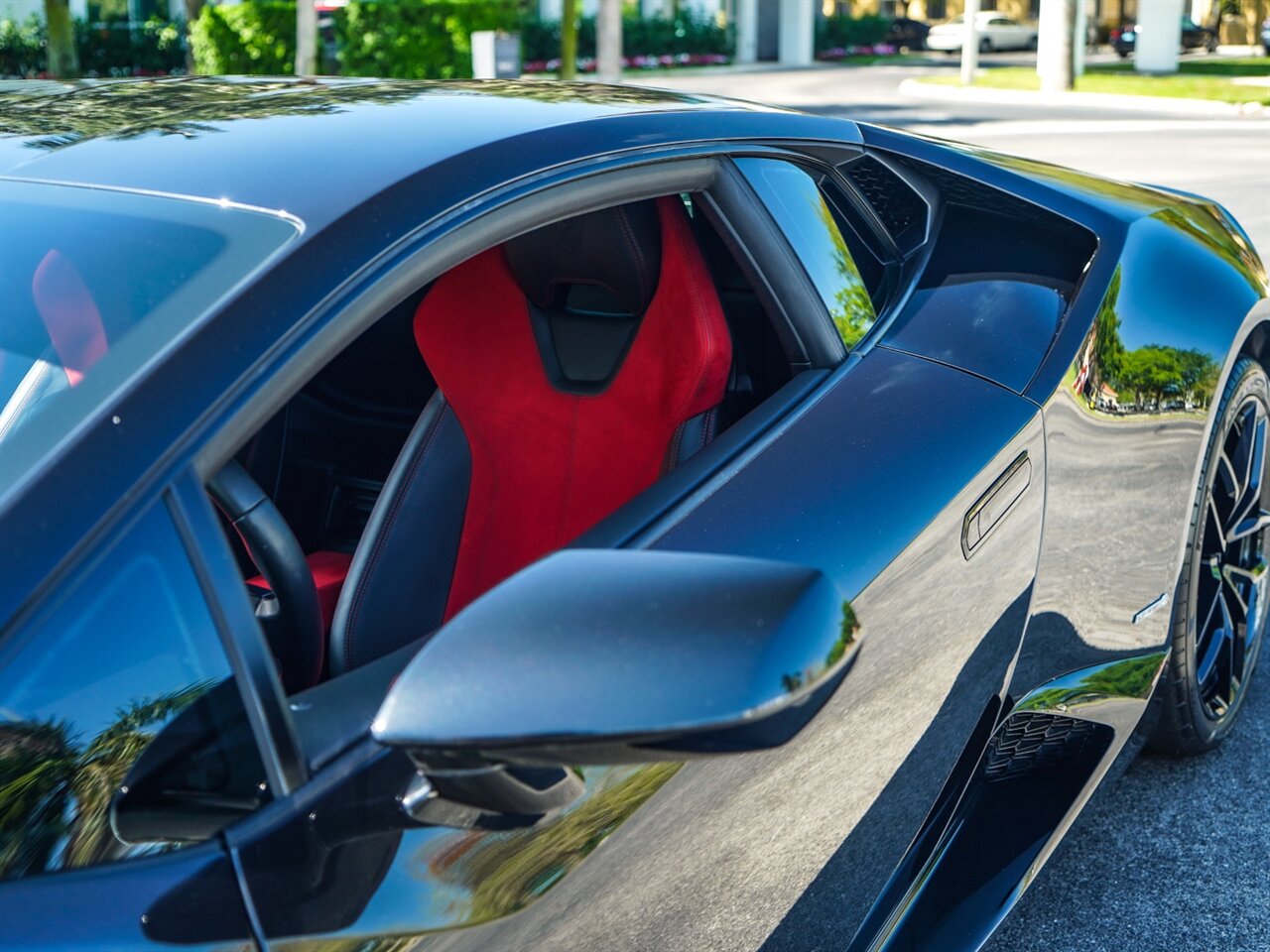 2015 Lamborghini Huracan LP 610-4   - Photo 8 - Bonita Springs, FL 34134