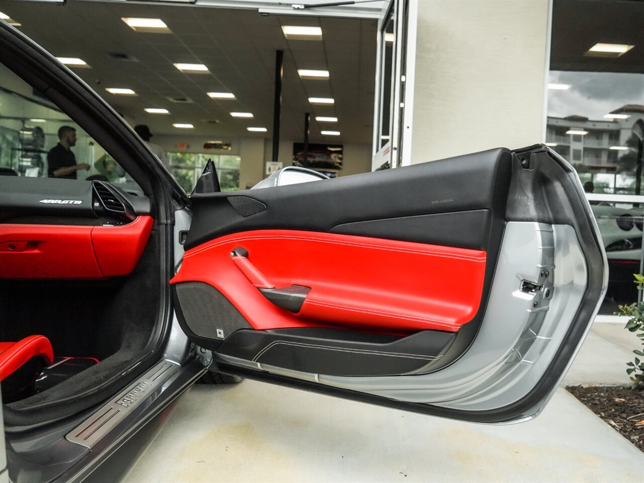 2017 Ferrari 488 GTB   - Photo 22 - Bonita Springs, FL 34134