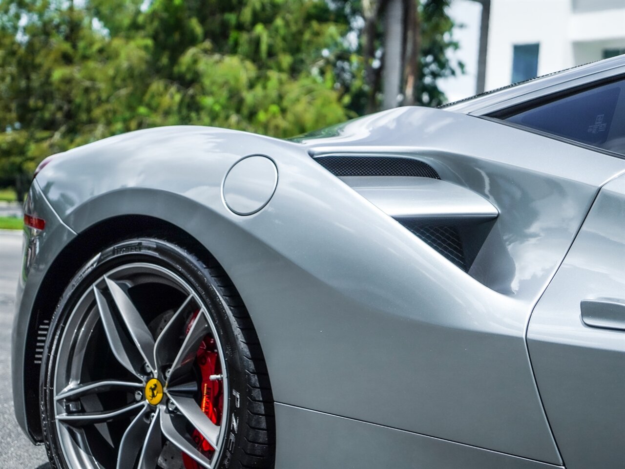 2017 Ferrari 488 GTB   - Photo 47 - Bonita Springs, FL 34134