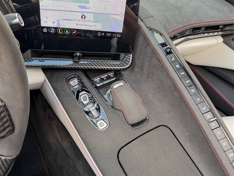 2023 Chevrolet Corvette Z06   - Photo 17 - Bonita Springs, FL 34134