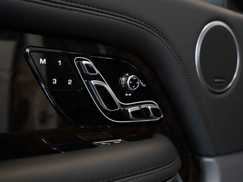 2020 Land Rover Range Rover P525 HSE   - Photo 18 - Bonita Springs, FL 34134