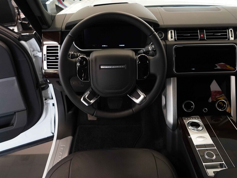 2020 Land Rover Range Rover P525 HSE   - Photo 11 - Bonita Springs, FL 34134