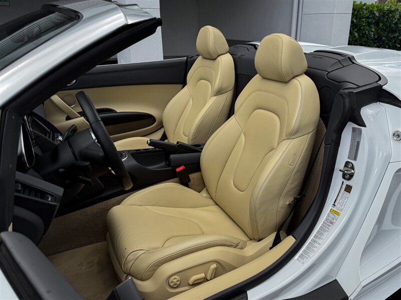 2011 Audi R8 5.2 quattro Spyder   - Photo 19 - Bonita Springs, FL 34134