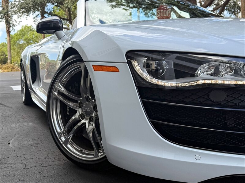 2011 Audi R8 5.2 quattro Spyder   - Photo 64 - Bonita Springs, FL 34134