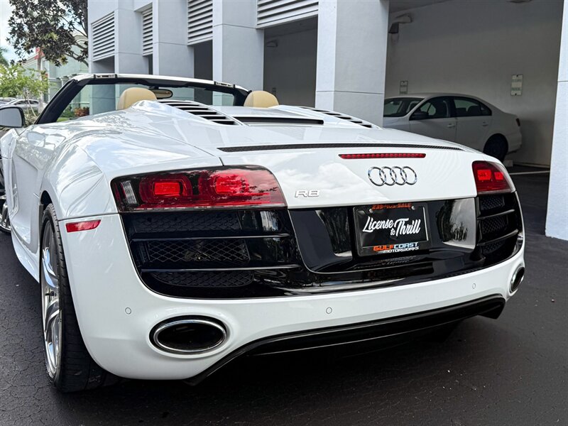 2011 Audi R8 5.2 quattro Spyder   - Photo 40 - Bonita Springs, FL 34134