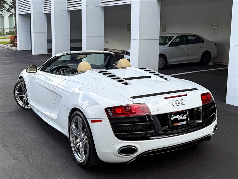 2011 Audi R8 5.2 quattro Spyder   - Photo 36 - Bonita Springs, FL 34134