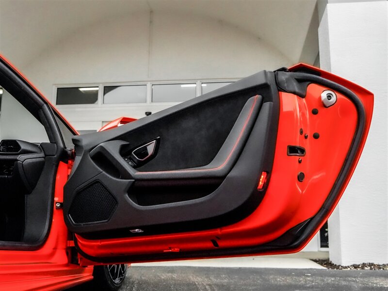 2020 Lamborghini Huracan LP 640-4 EVO - Photo 22 - Bonita Springs, FL 34134