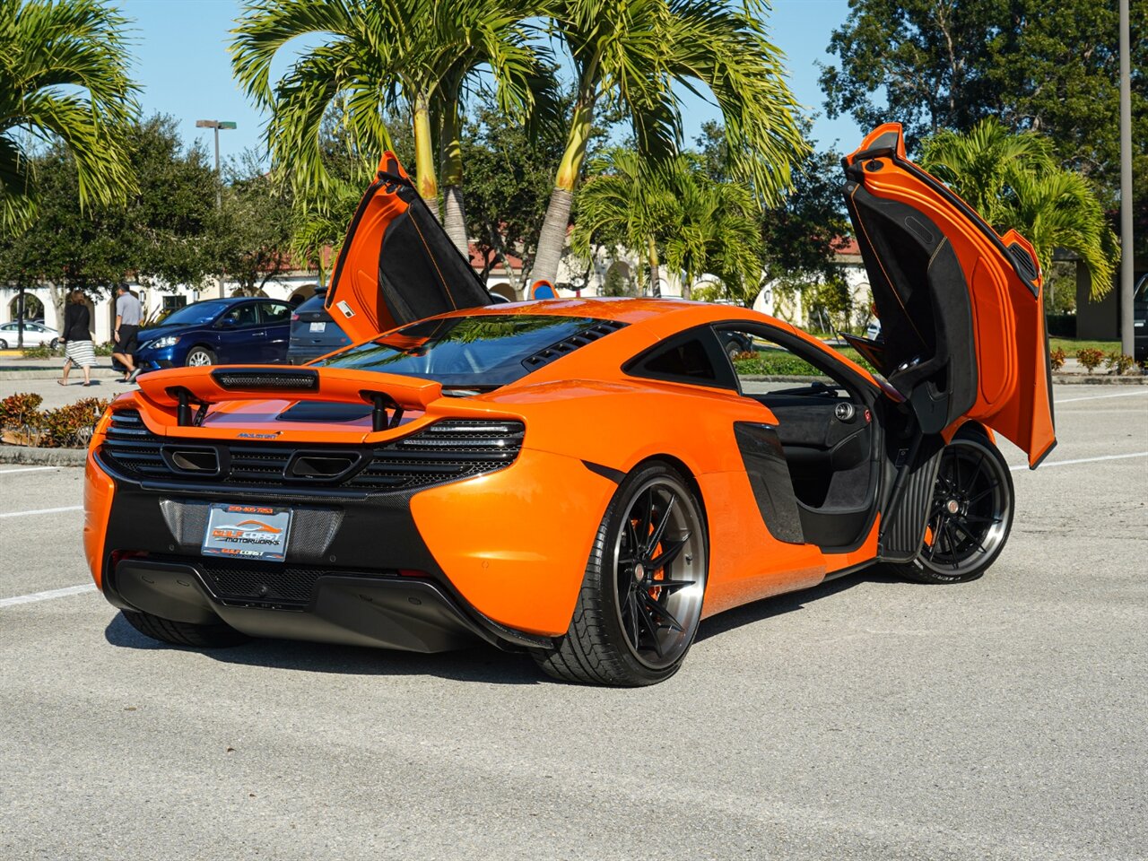 2015 McLaren 650S Coupe   - Photo 36 - Bonita Springs, FL 34134