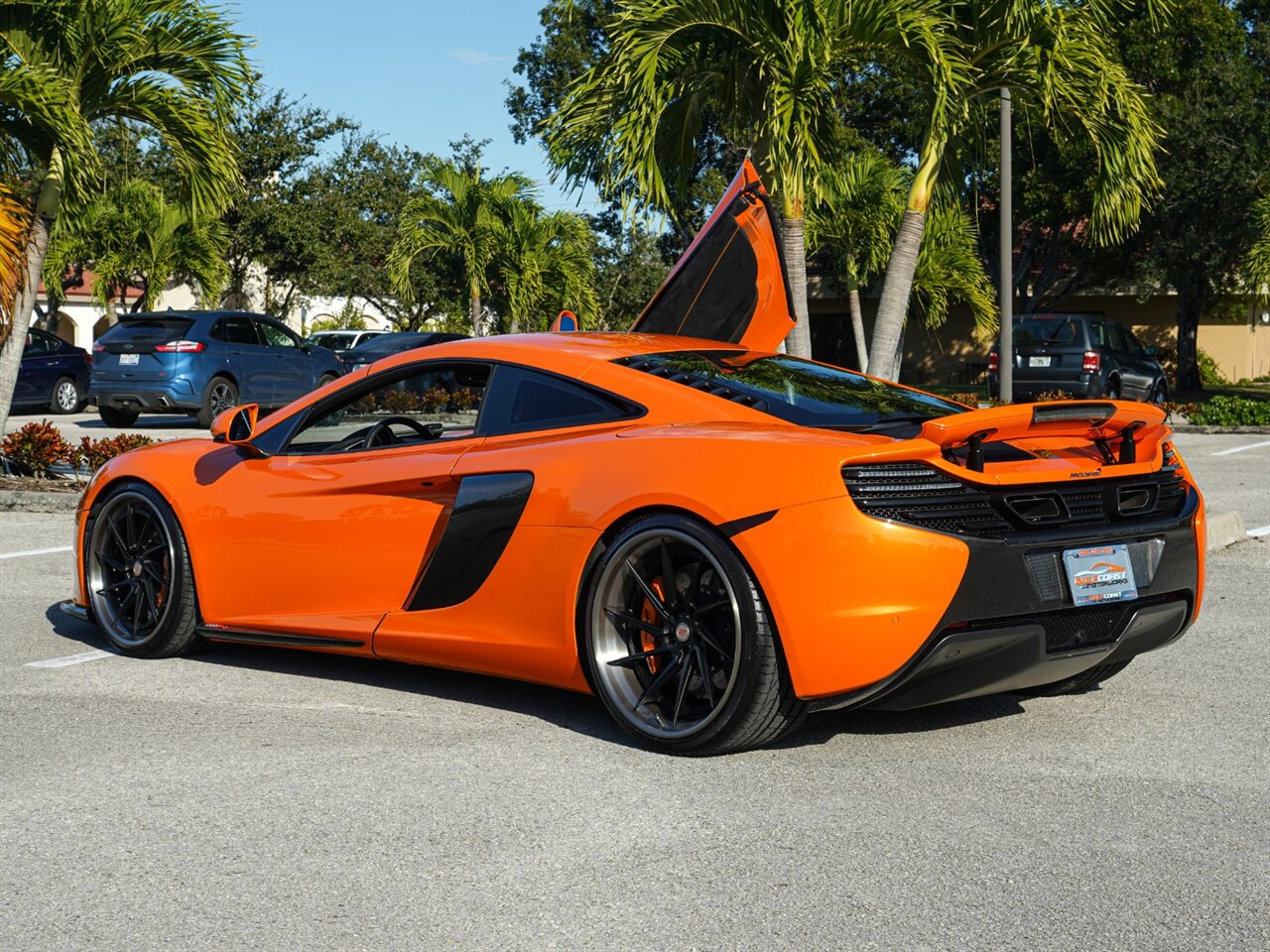 2015 McLaren 650S Coupe   - Photo 40 - Bonita Springs, FL 34134