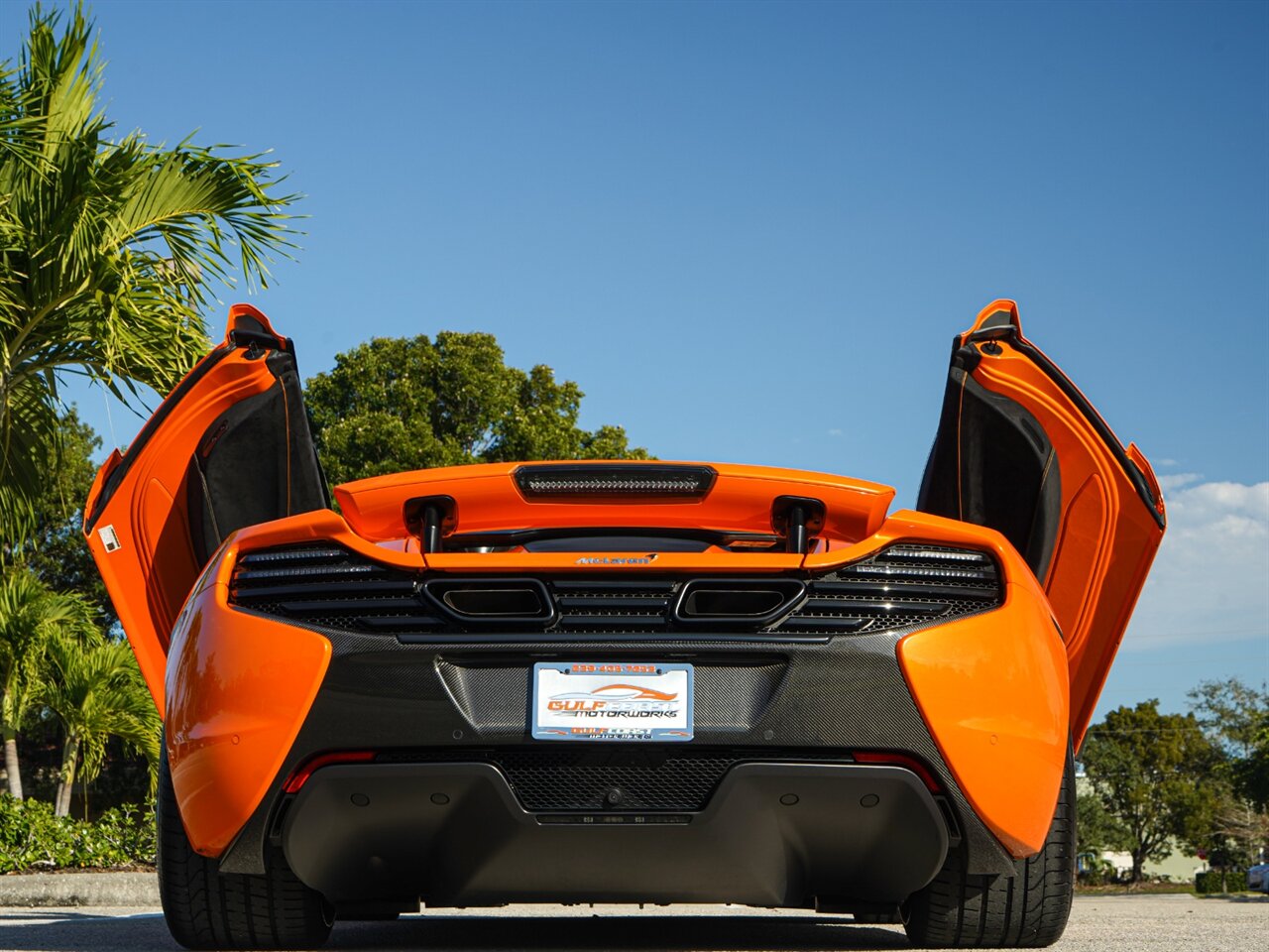 2015 McLaren 650S Coupe   - Photo 10 - Bonita Springs, FL 34134