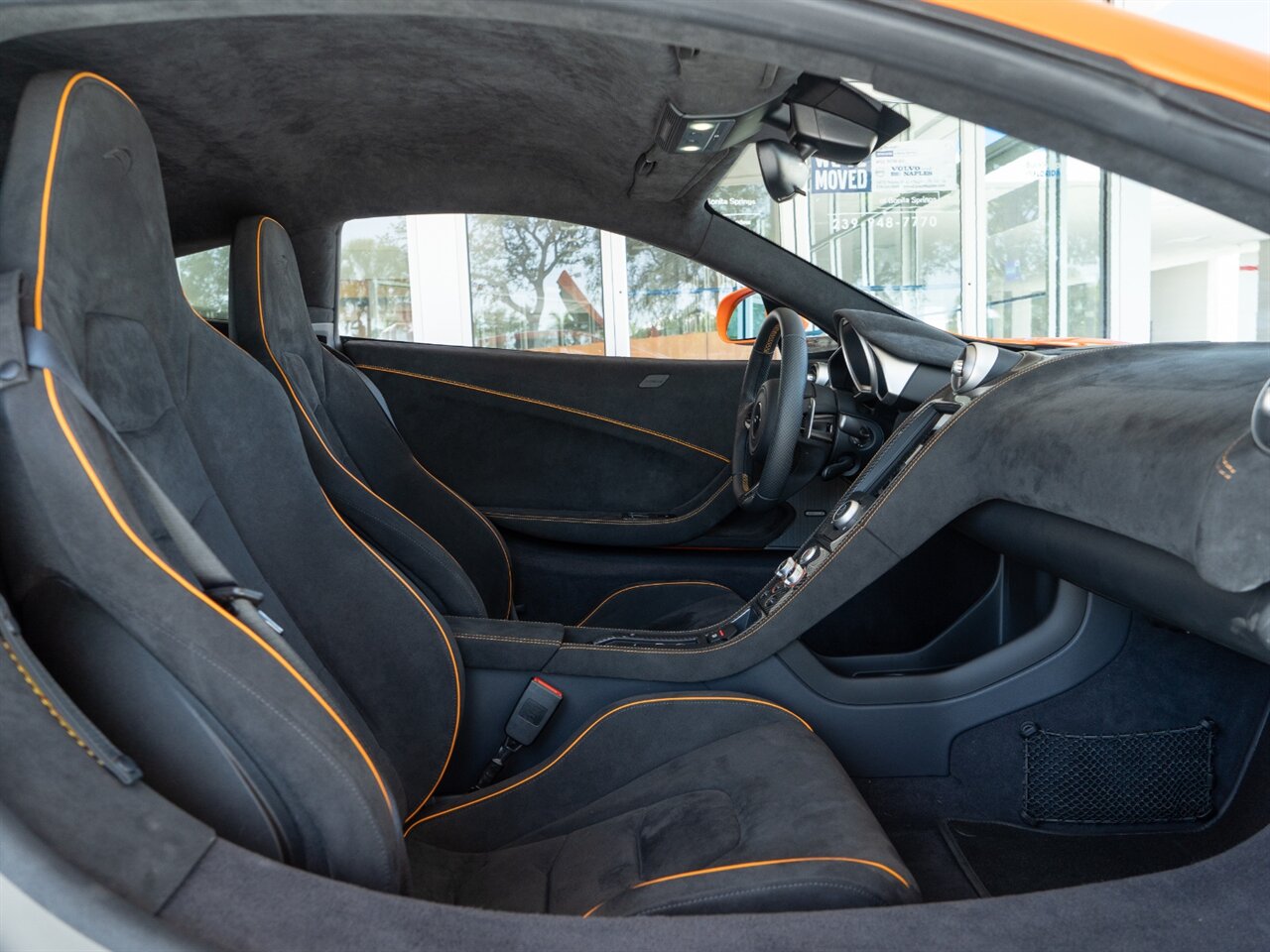 2015 McLaren 650S Coupe   - Photo 19 - Bonita Springs, FL 34134