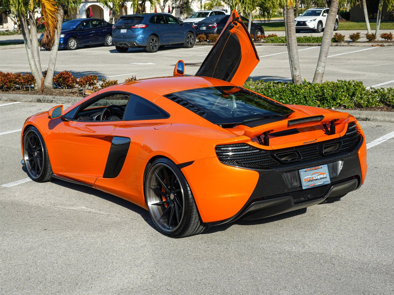 2015 McLaren 650S Coupe   - Photo 39 - Bonita Springs, FL 34134