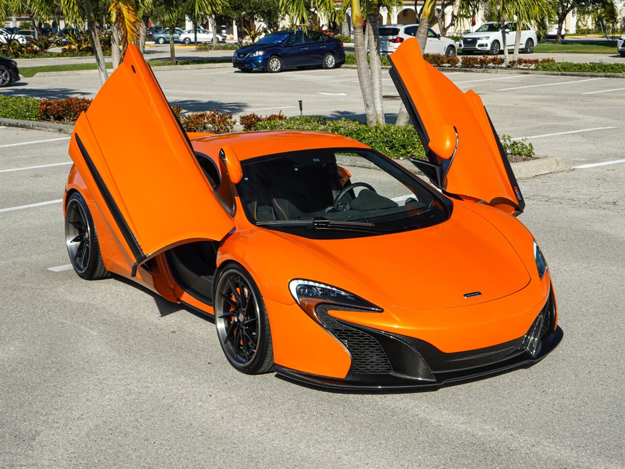 2015 McLaren 650S Coupe   - Photo 7 - Bonita Springs, FL 34134