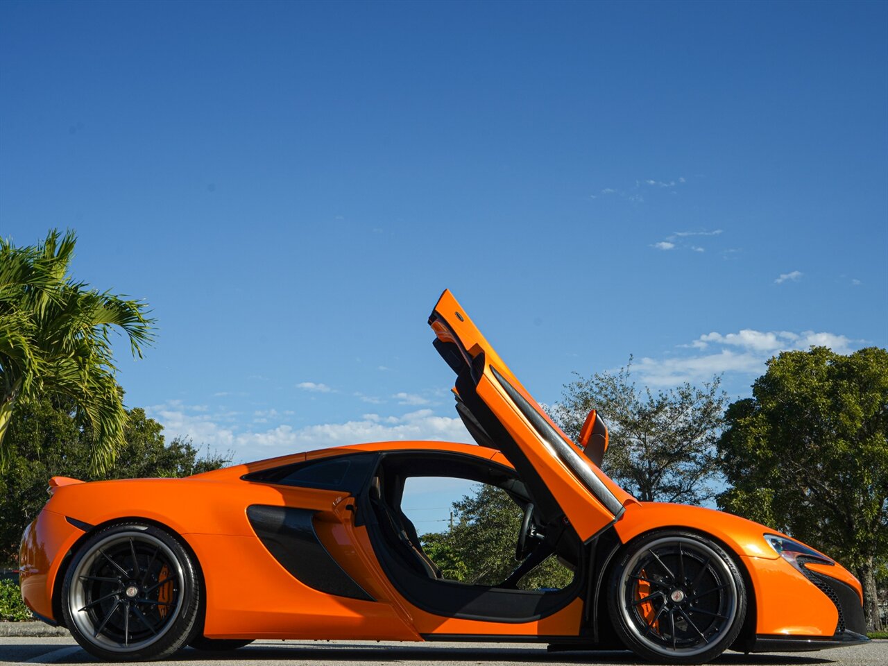 2015 McLaren 650S Coupe   - Photo 27 - Bonita Springs, FL 34134