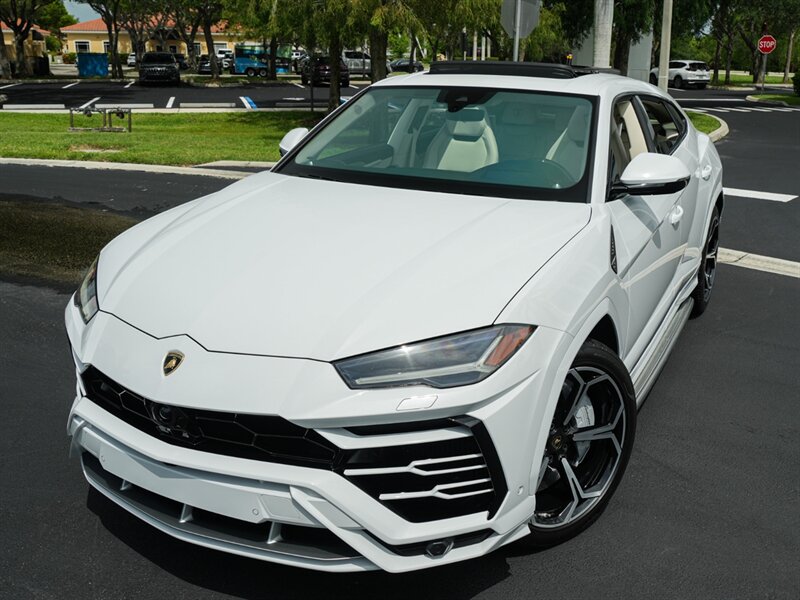 2020 Lamborghini Urus   - Photo 7 - Bonita Springs, FL 34134