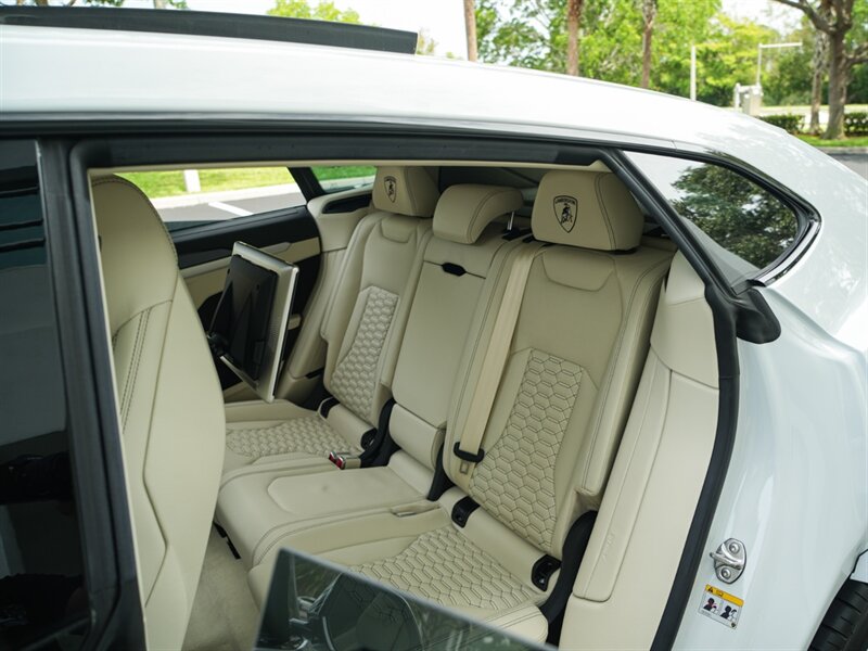 2020 Lamborghini Urus   - Photo 31 - Bonita Springs, FL 34134