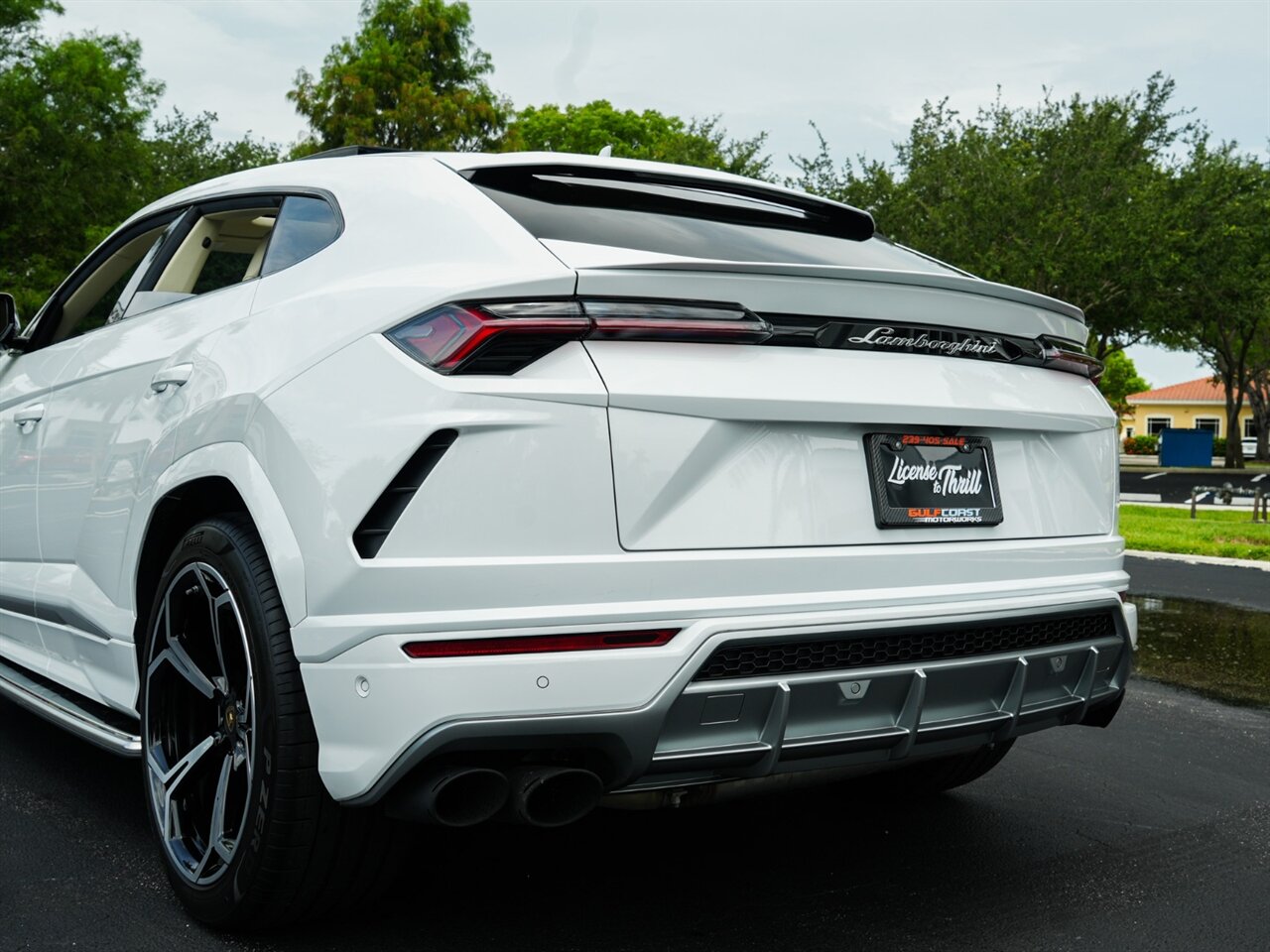 2020 Lamborghini Urus photo 54