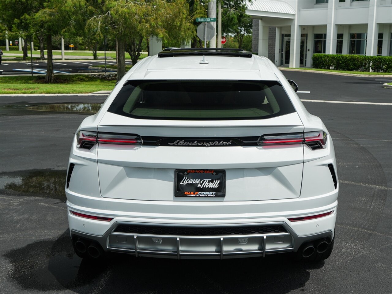 2020 Lamborghini Urus photo 56