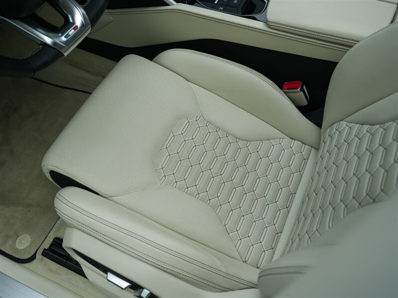 2020 Lamborghini Urus   - Photo 24 - Bonita Springs, FL 34134