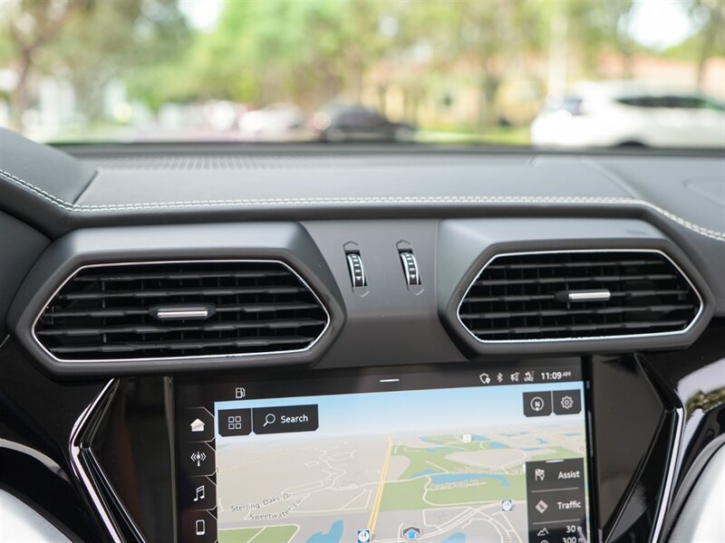 2020 Lamborghini Urus   - Photo 14 - Bonita Springs, FL 34134