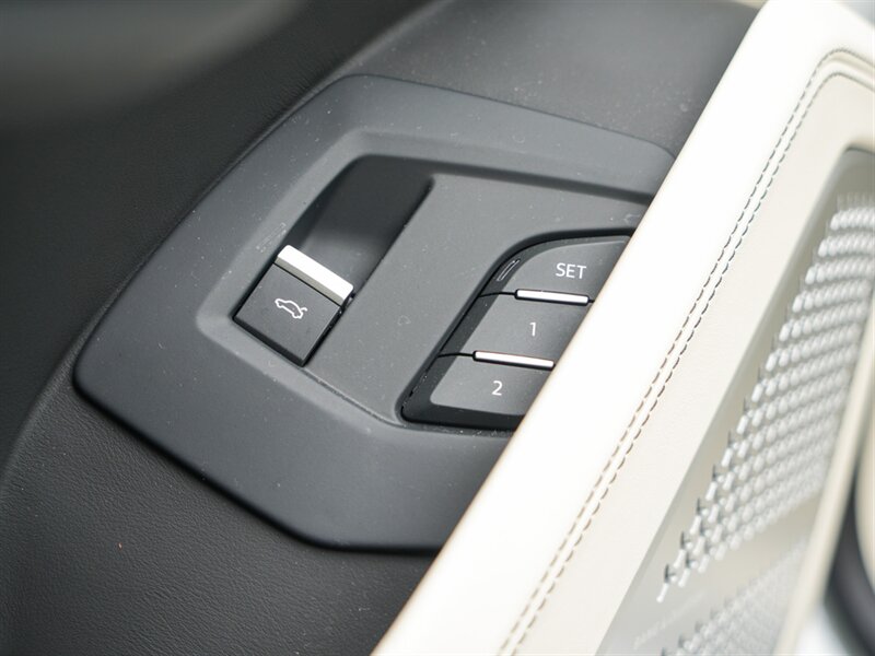 2020 Lamborghini Urus   - Photo 29 - Bonita Springs, FL 34134