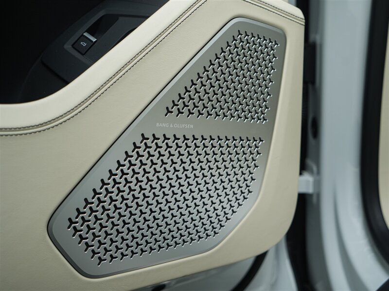 2020 Lamborghini Urus   - Photo 30 - Bonita Springs, FL 34134