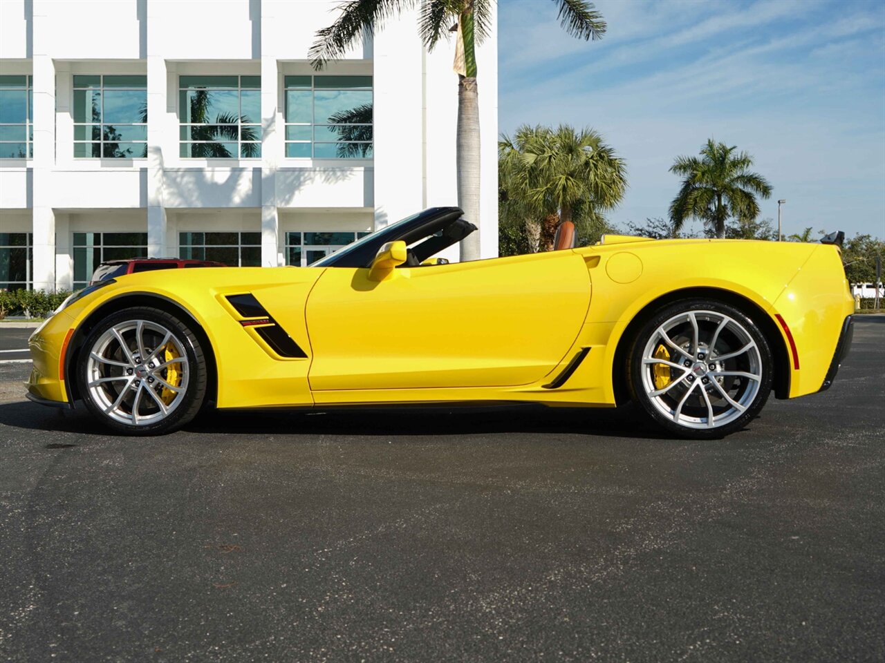 2019 Chevrolet Corvette Grand Sport   - Photo 15 - Bonita Springs, FL 34134